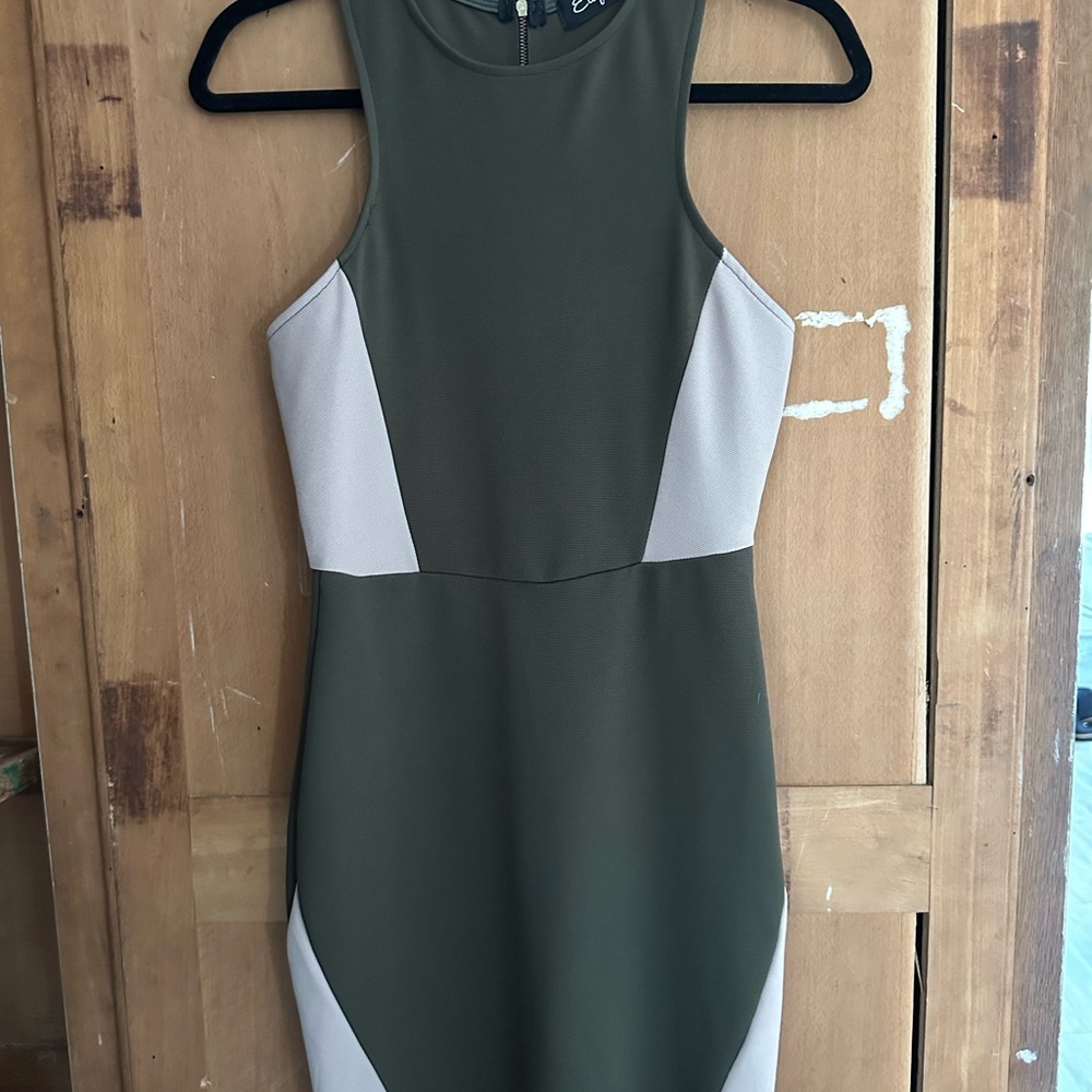 Elegant Olive and Cream bodycon Sleeveless Dress